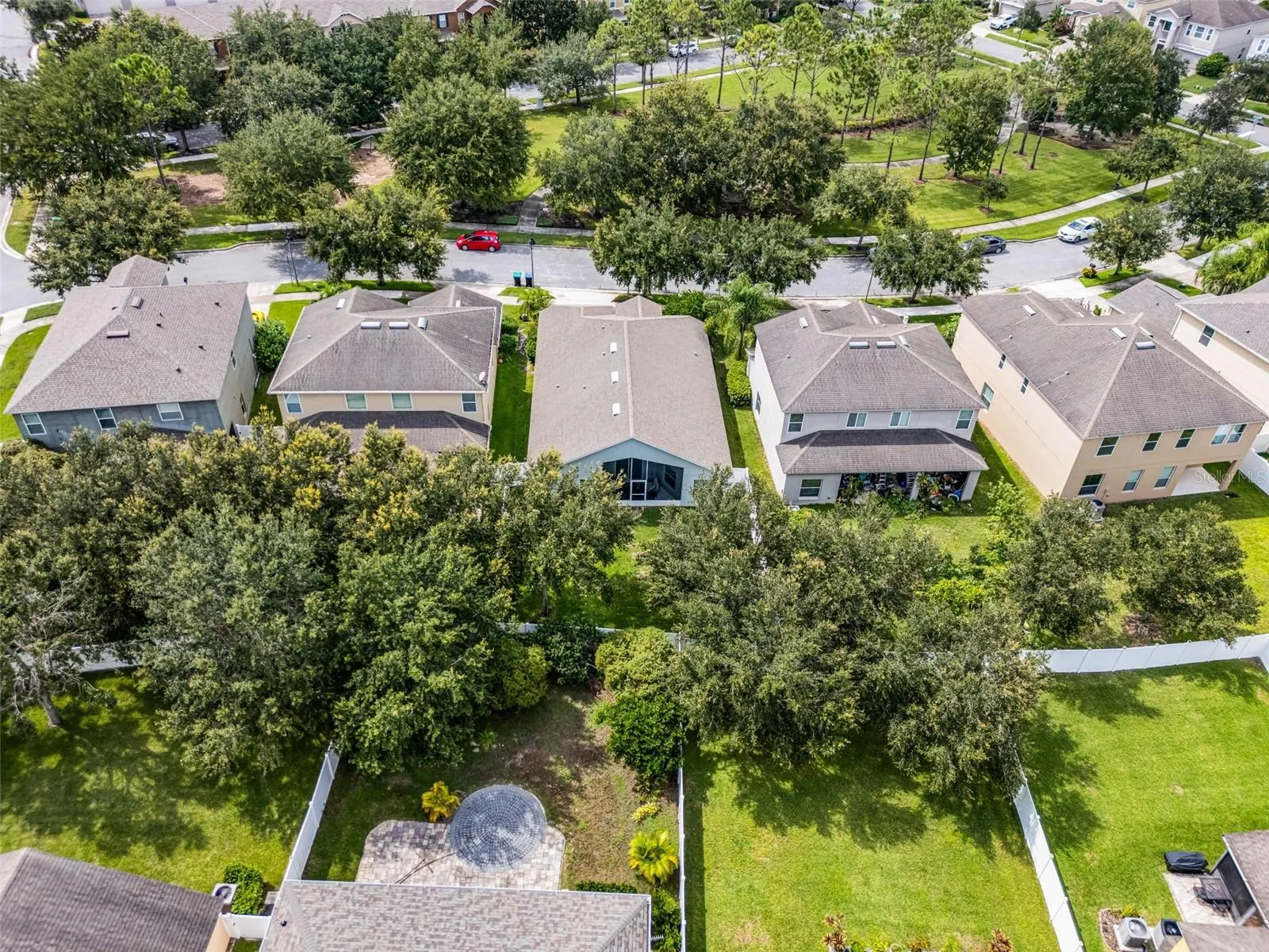 9141 OAK COMMONS WAY