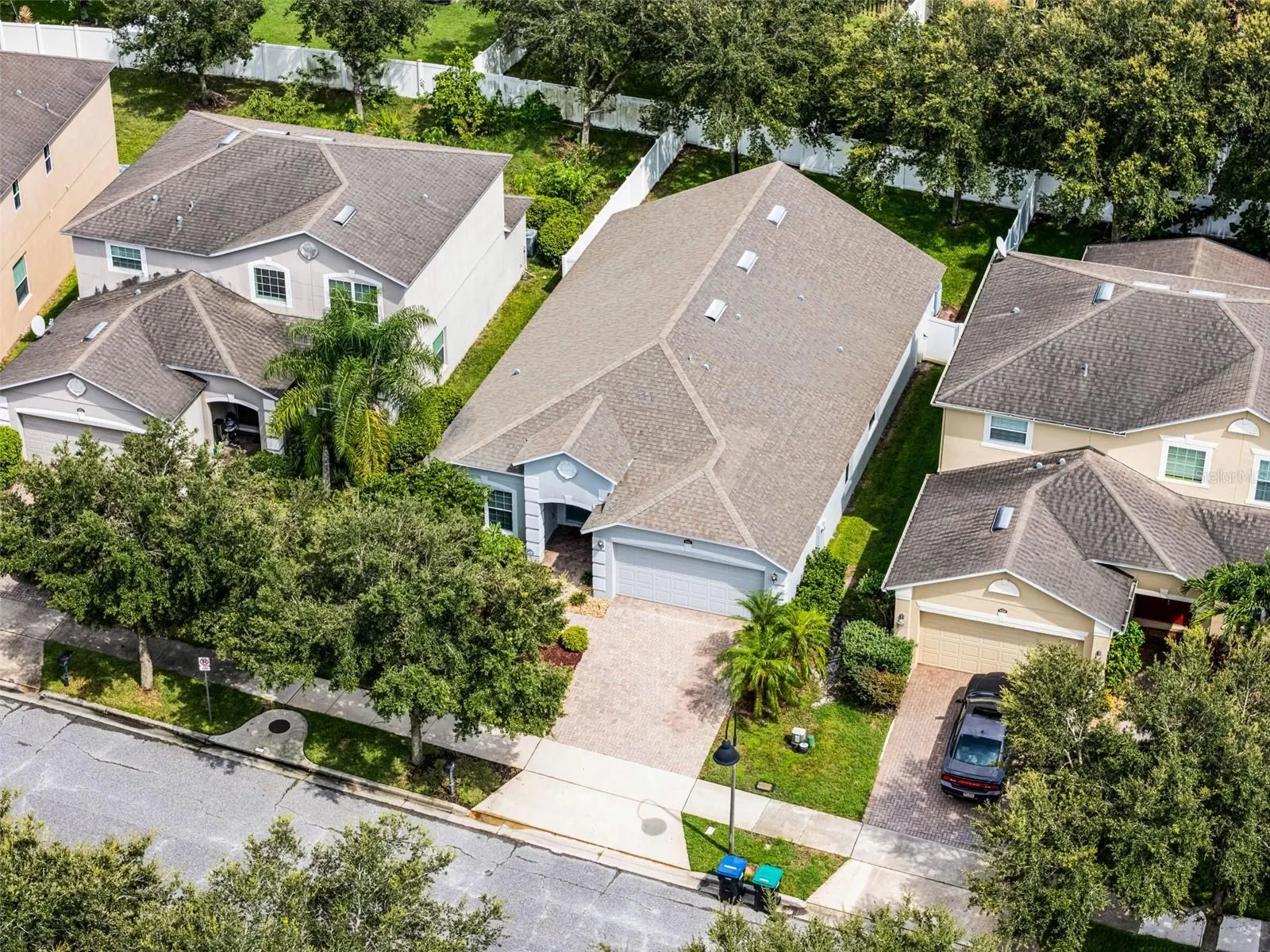 9141 OAK COMMONS WAY