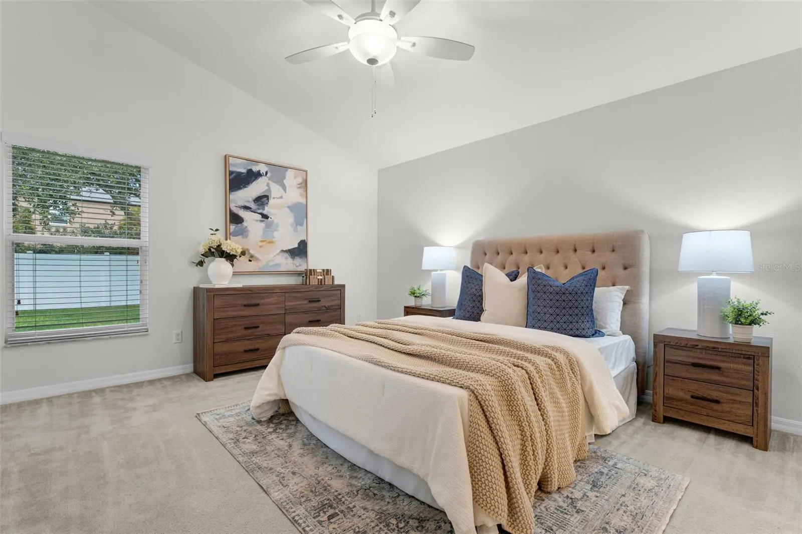 9141 OAK COMMONS WAY