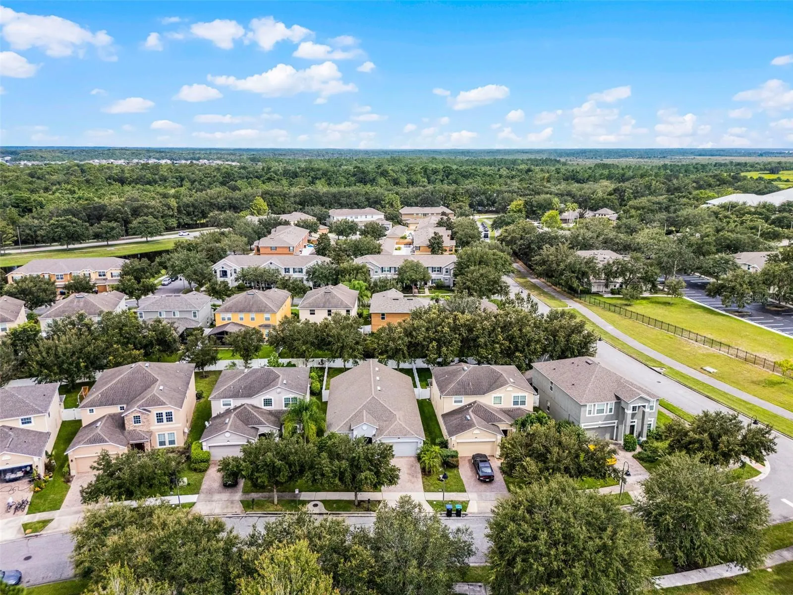 9141 OAK COMMONS WAY