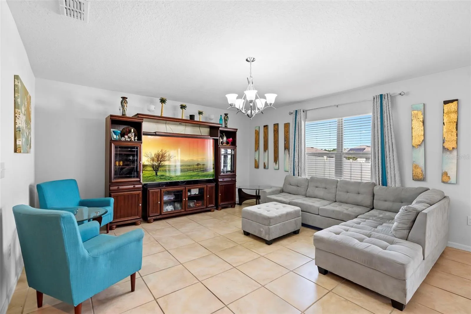 630 CITRUS ISLE BLVD