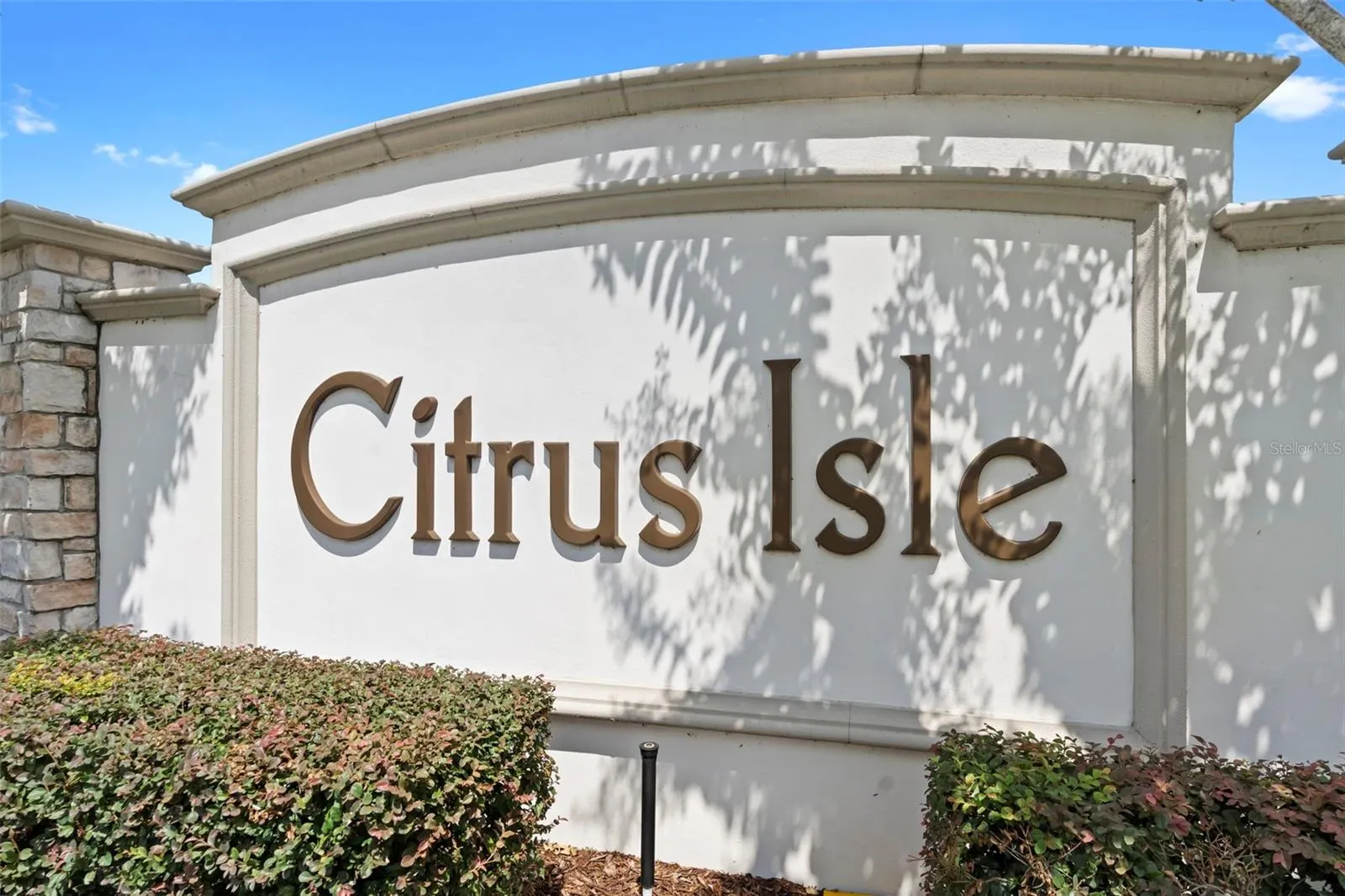 630 CITRUS ISLE BLVD