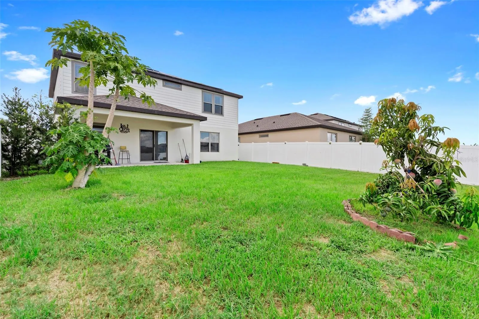 630 CITRUS ISLE BLVD