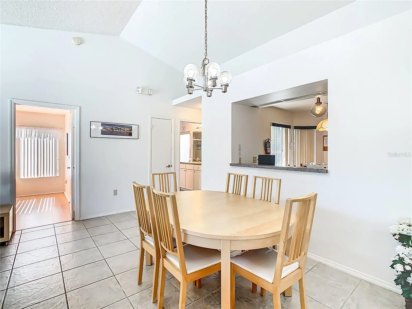 115 LOCHNESS LN
