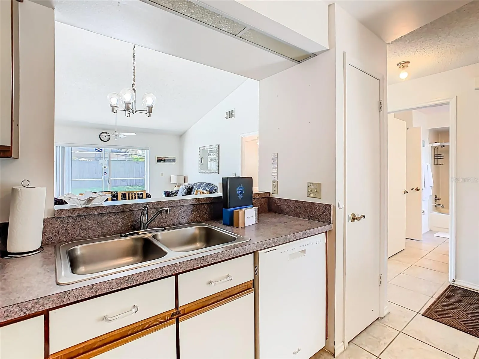 115 LOCHNESS LN