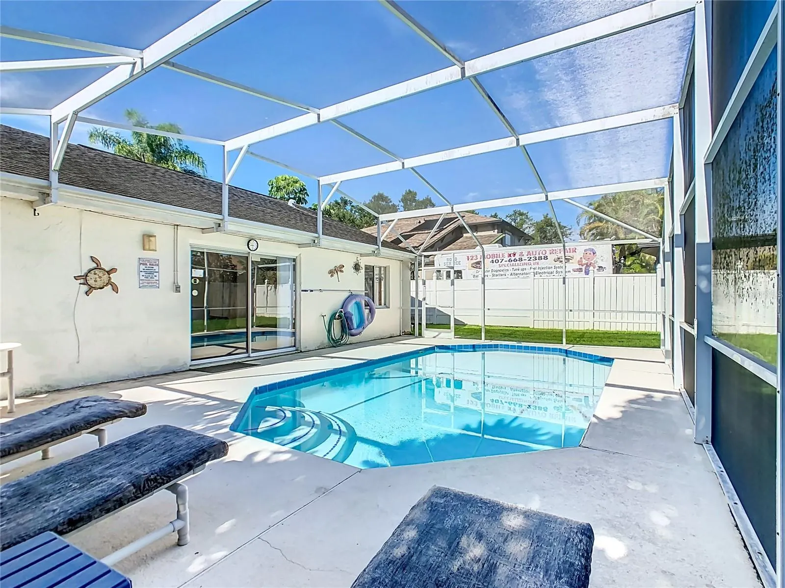 115 LOCHNESS LN