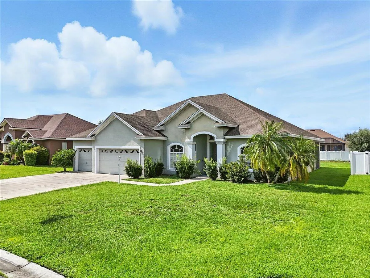258 TERRANOVA BLVD