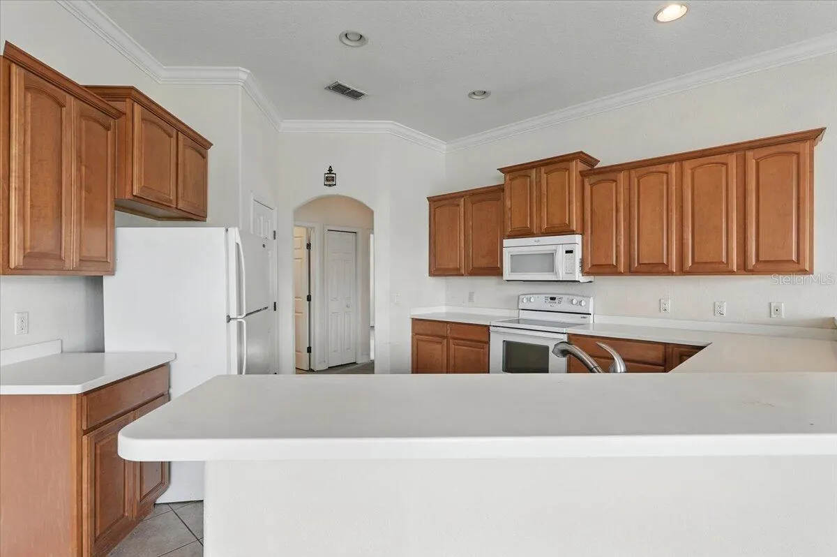 258 TERRANOVA BLVD