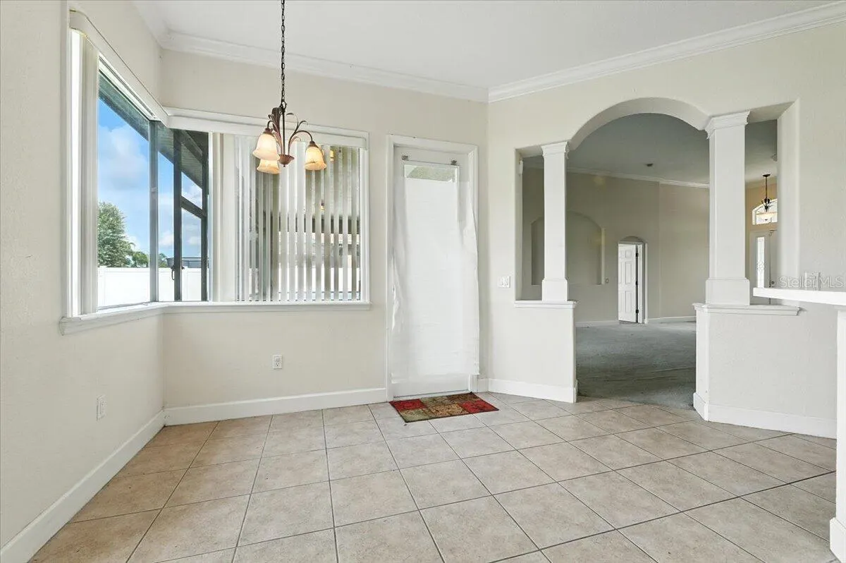 258 TERRANOVA BLVD