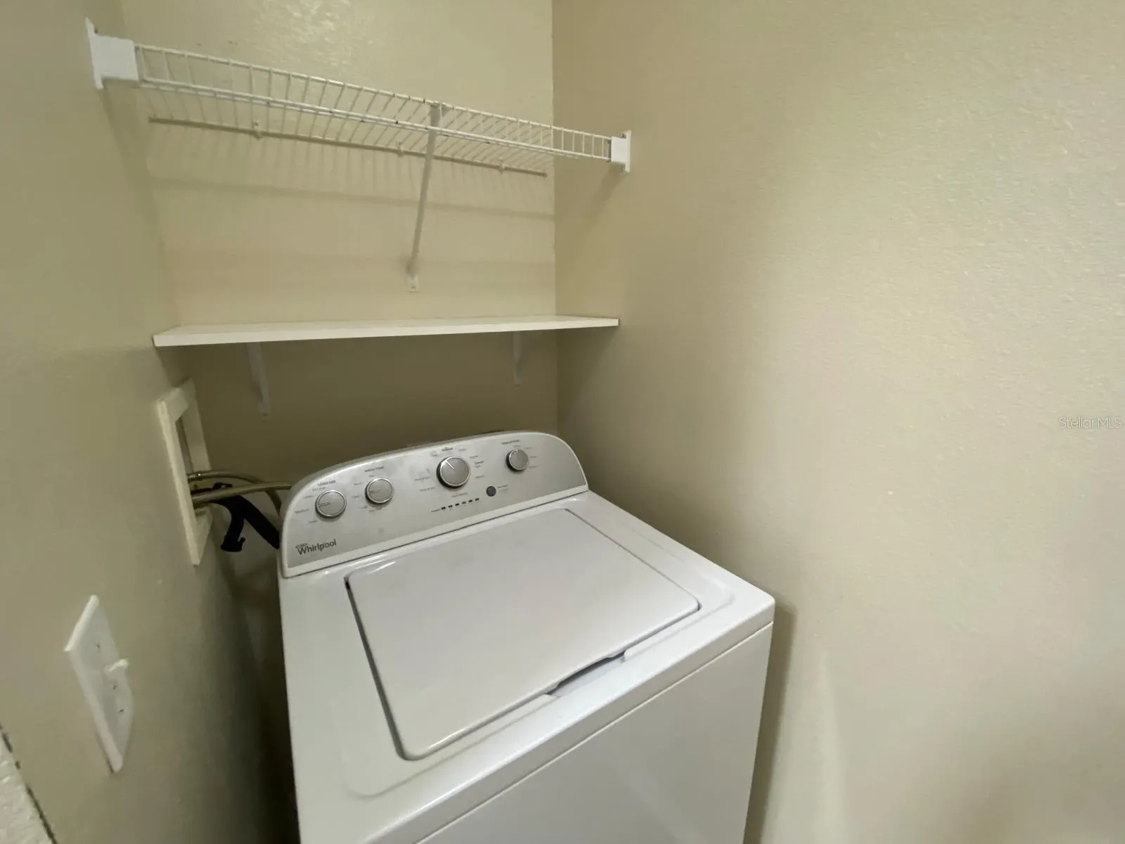 130 SOUTHERN PECAN CIR #201, #201