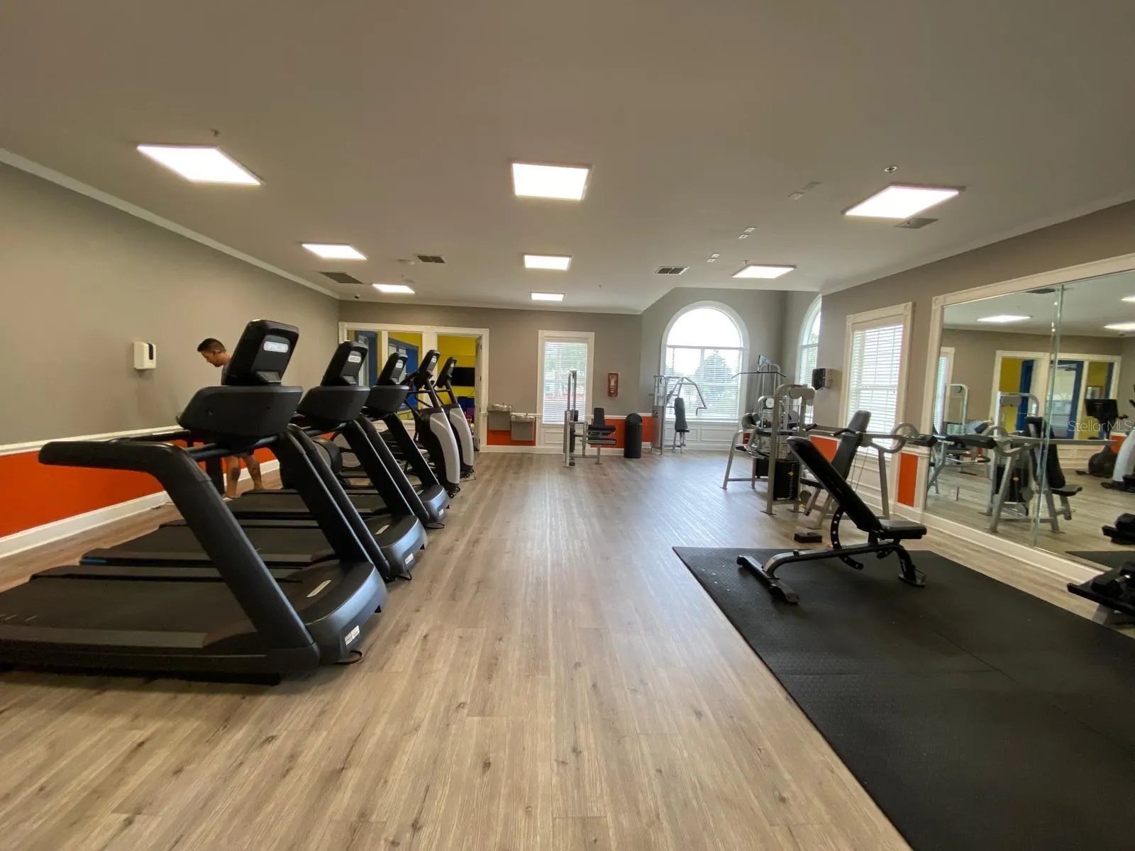 130 SOUTHERN PECAN CIR #201, #201