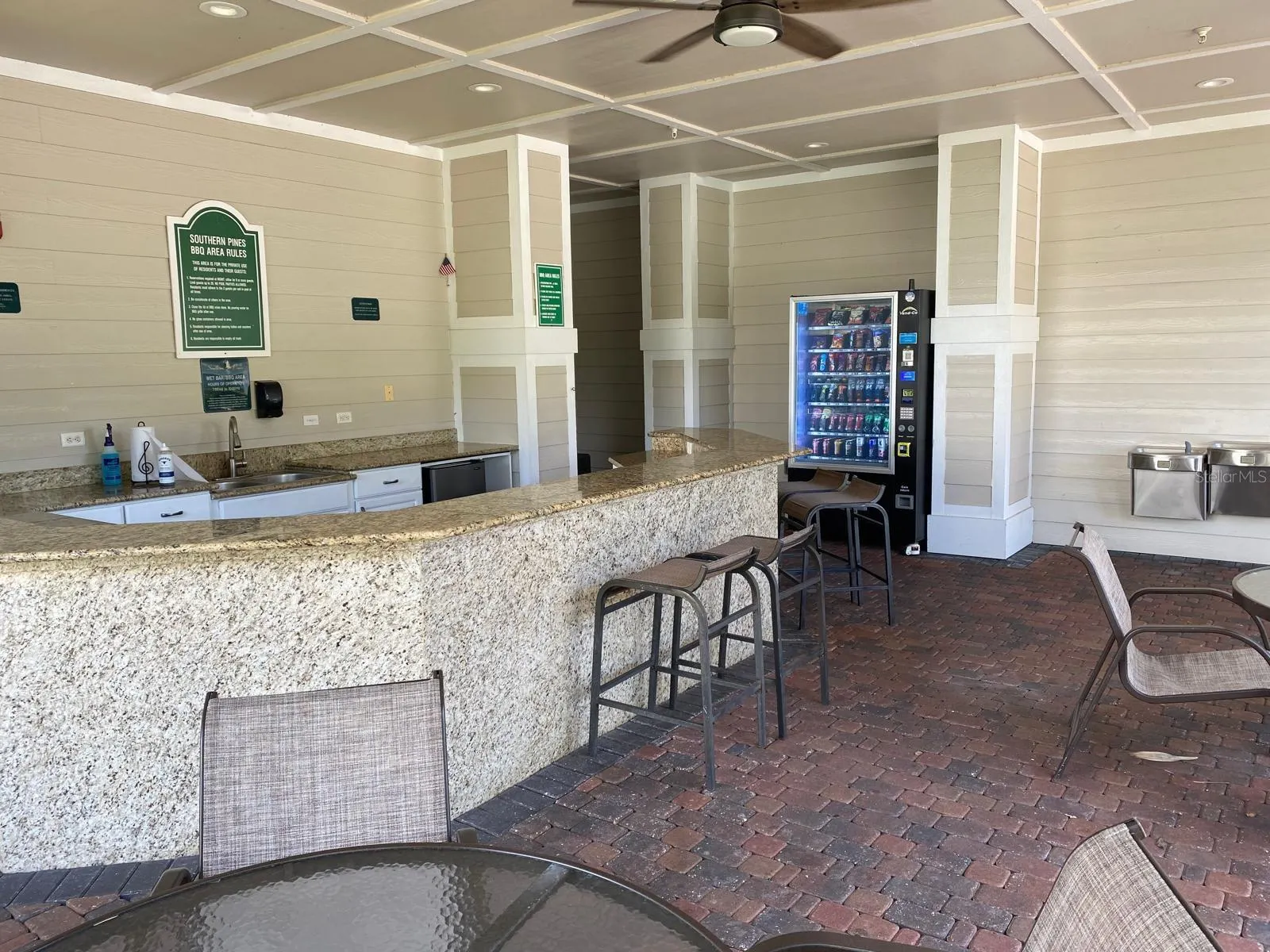 130 SOUTHERN PECAN CIR #201, #201