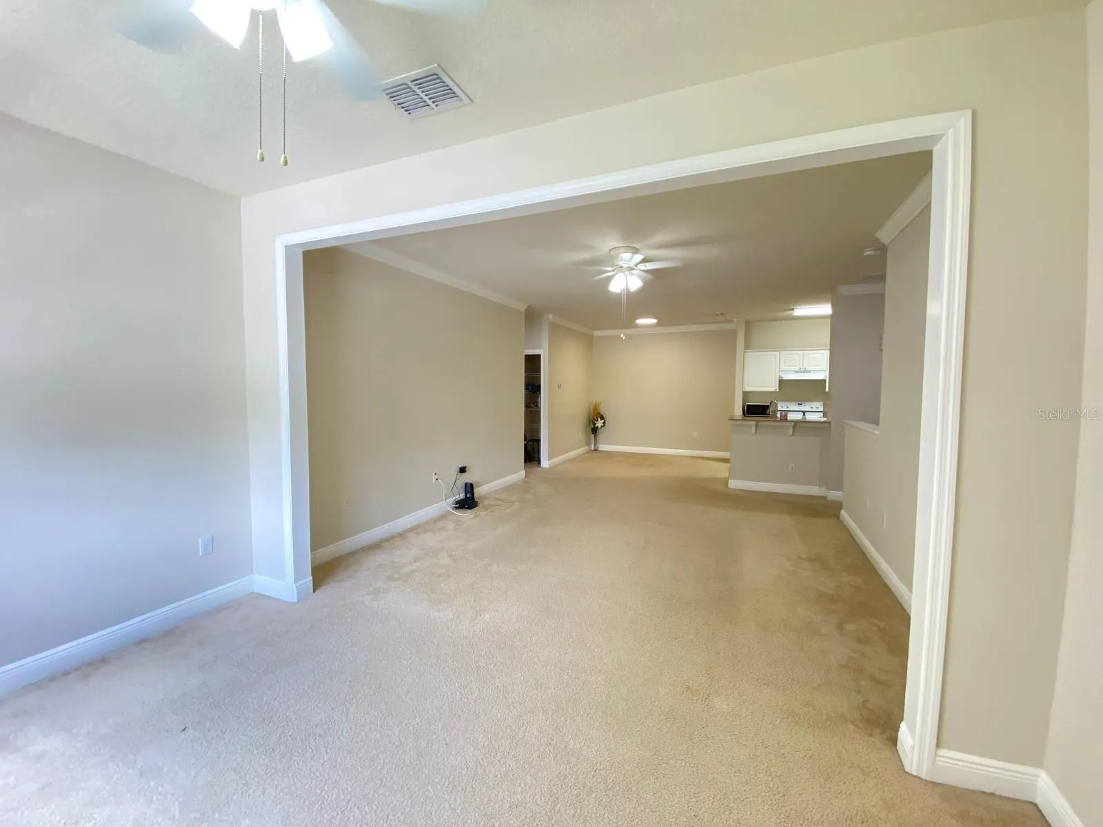 130 SOUTHERN PECAN CIR #201, #201