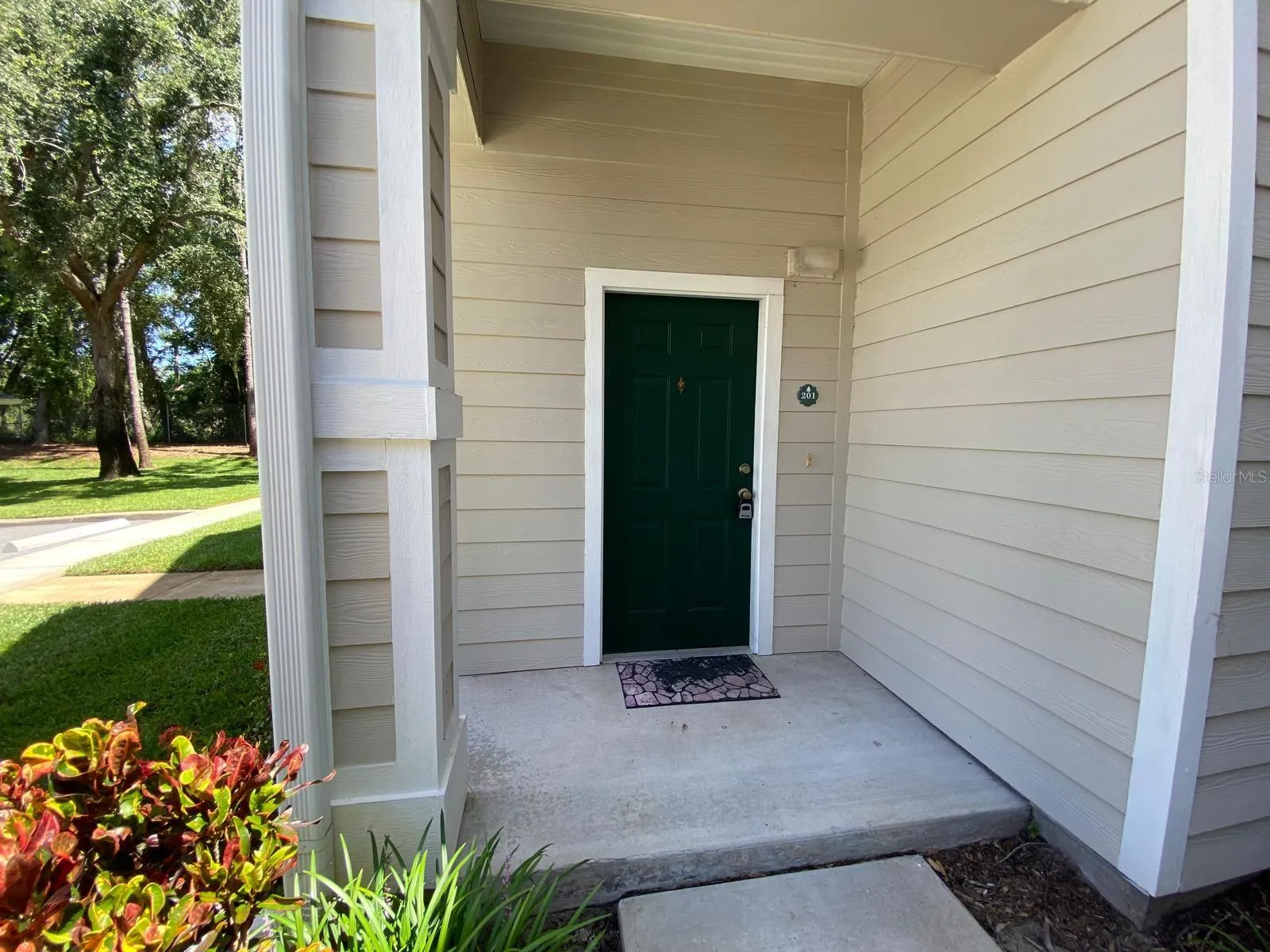130 SOUTHERN PECAN CIR #201, #201