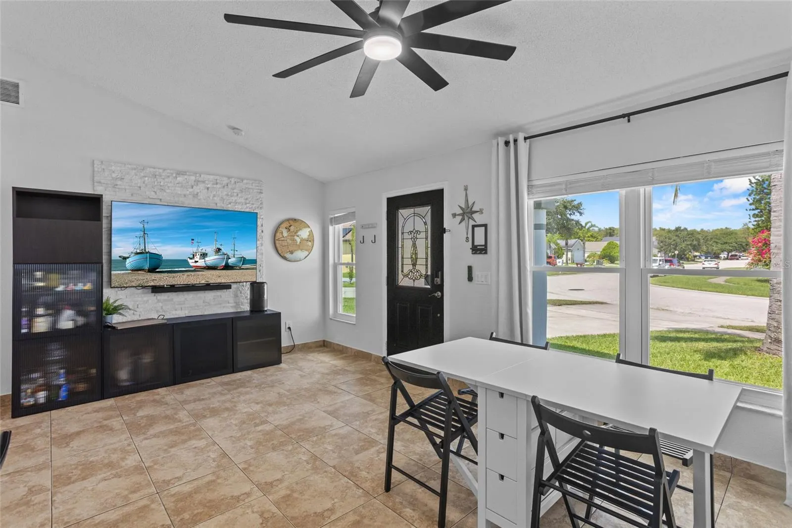 2239 SANTA LUCIA ST
