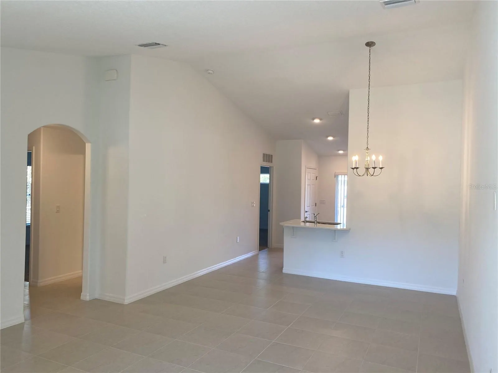 42 RED MILL DR #A, #A