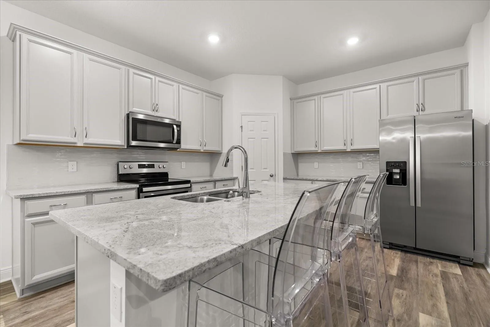 2433 FIRSTLIGHT WAY