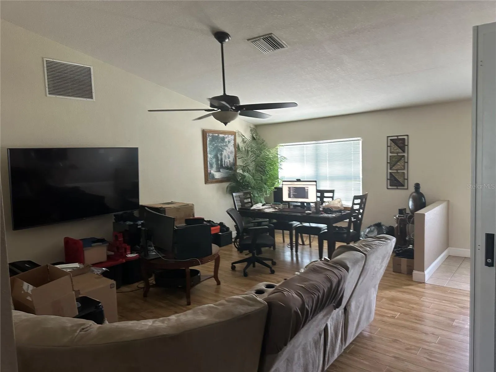 6553 GLACIER AVE