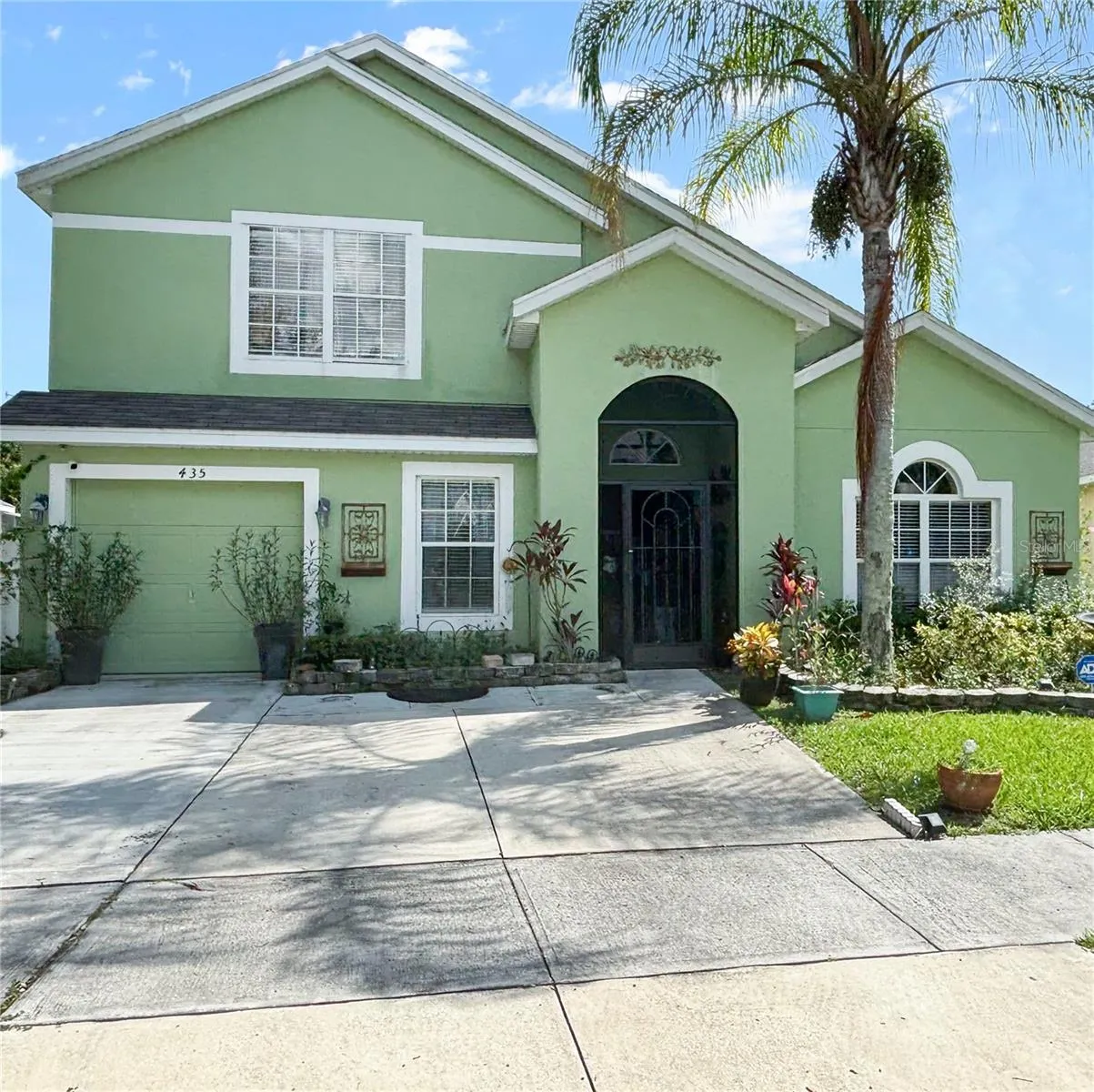 435 SCRUB JAY WAY E
