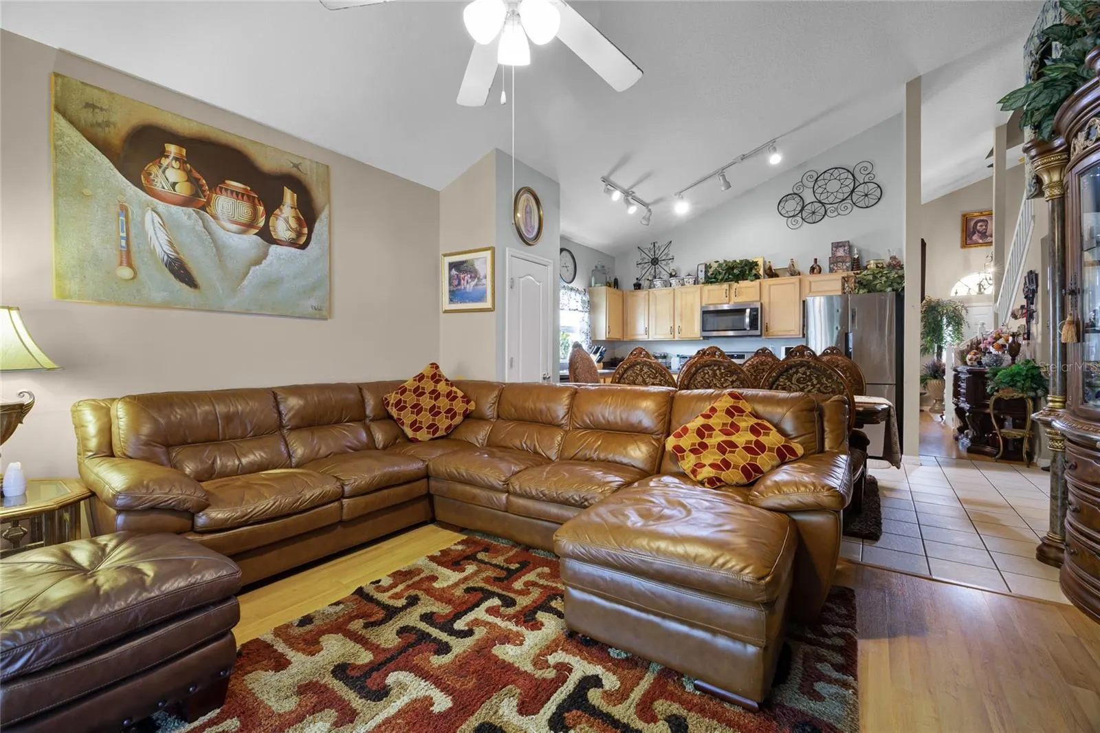435 SCRUB JAY WAY E