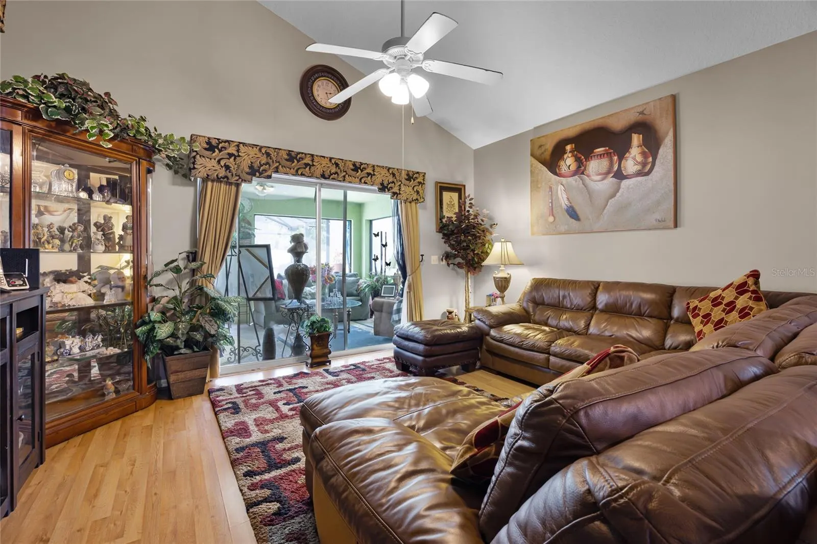 435 SCRUB JAY WAY E
