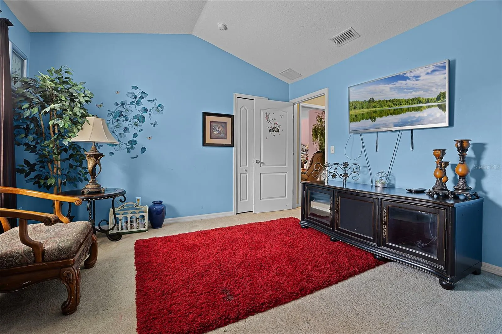 435 SCRUB JAY WAY E