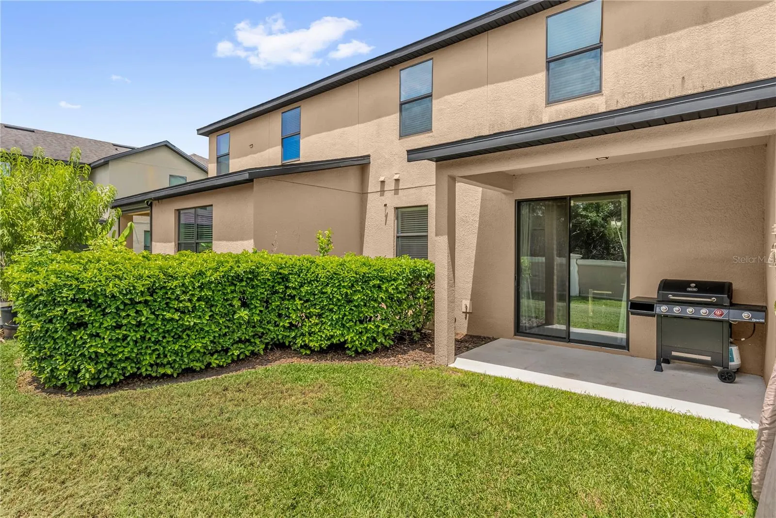 2480 SEVEN OAKS DR