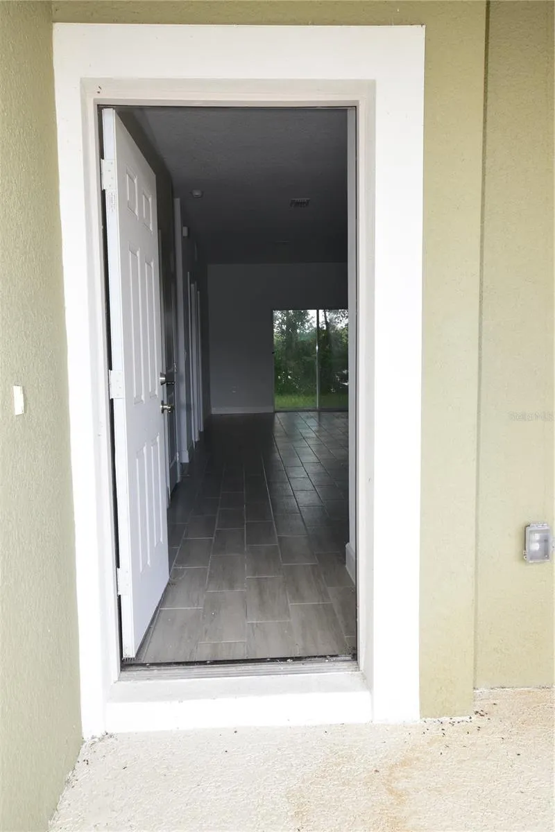 460 LAKE SHORE PKWY