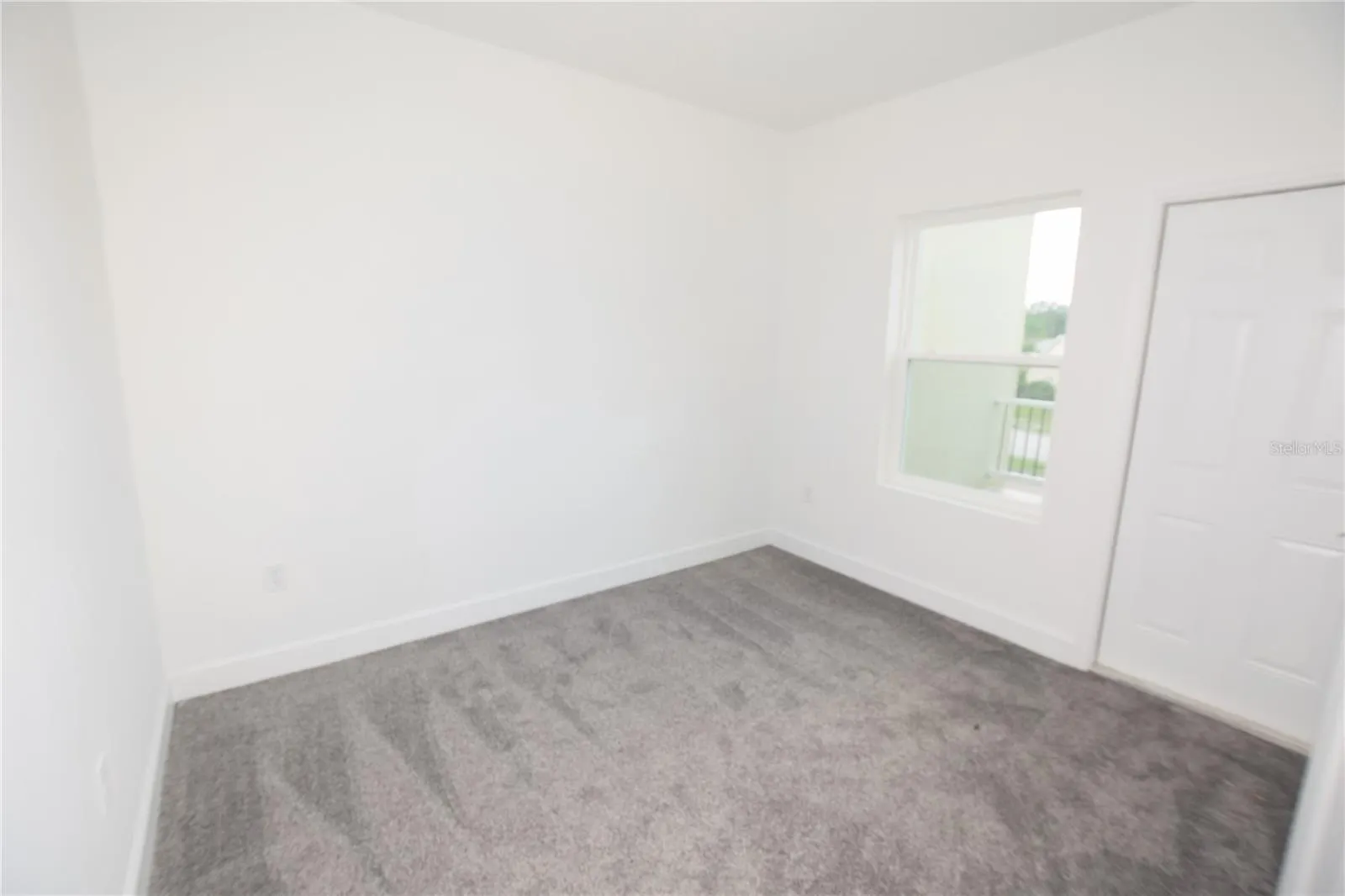 460 LAKE SHORE PKWY