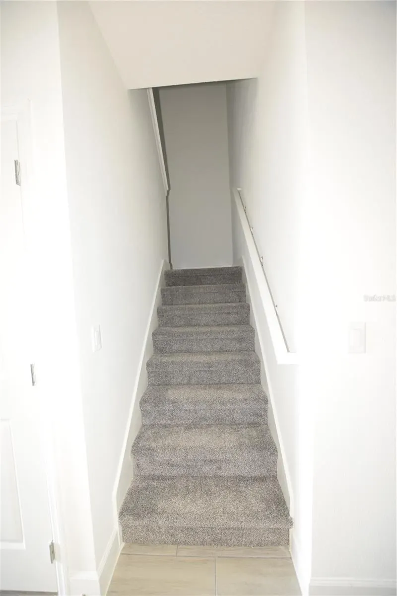 460 LAKE SHORE PKWY