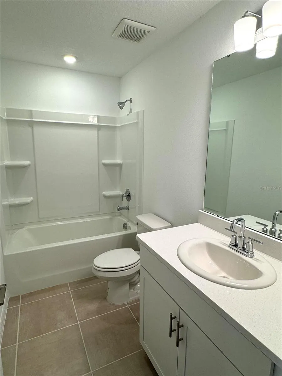 8477 LUNAR SKYE ST