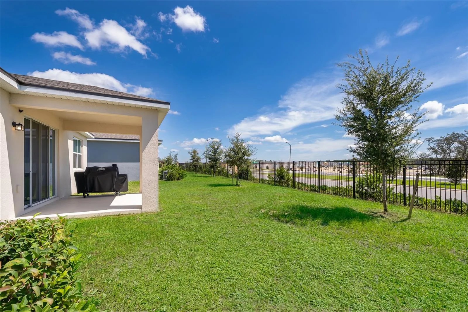 1073 TURQUOISE WAVES CV