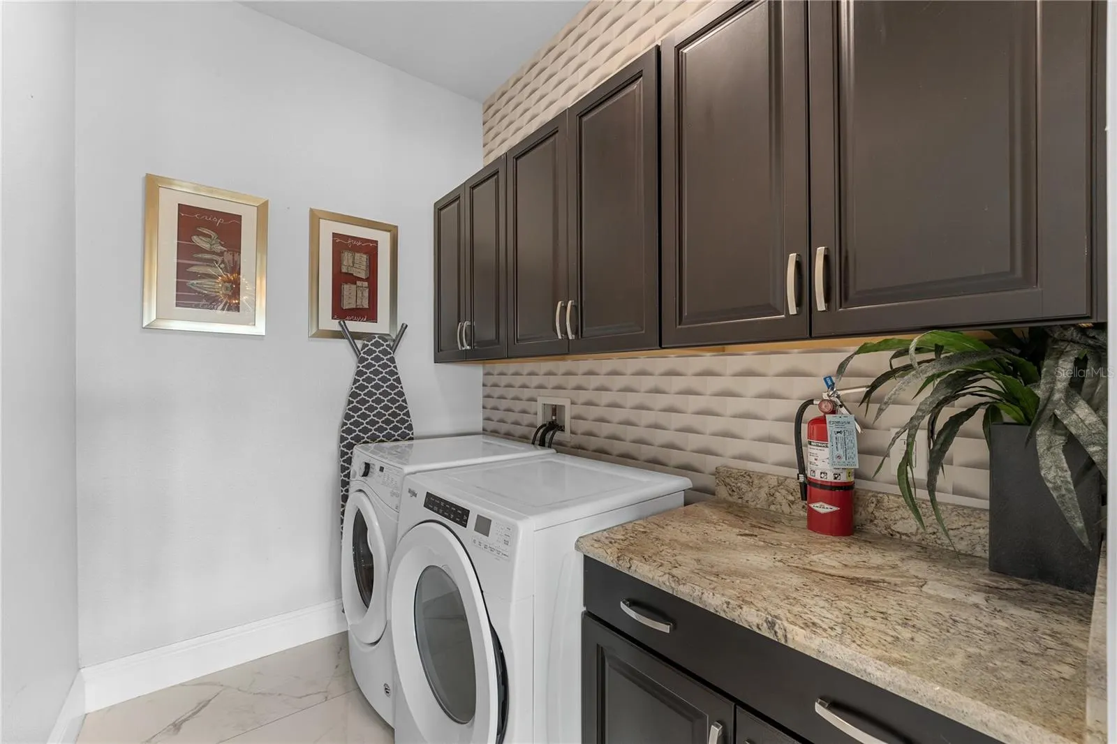 1125 GRAND TRAVERSE PKWY