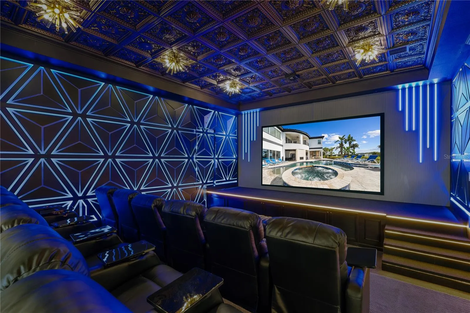 1125 GRAND TRAVERSE PKWY
