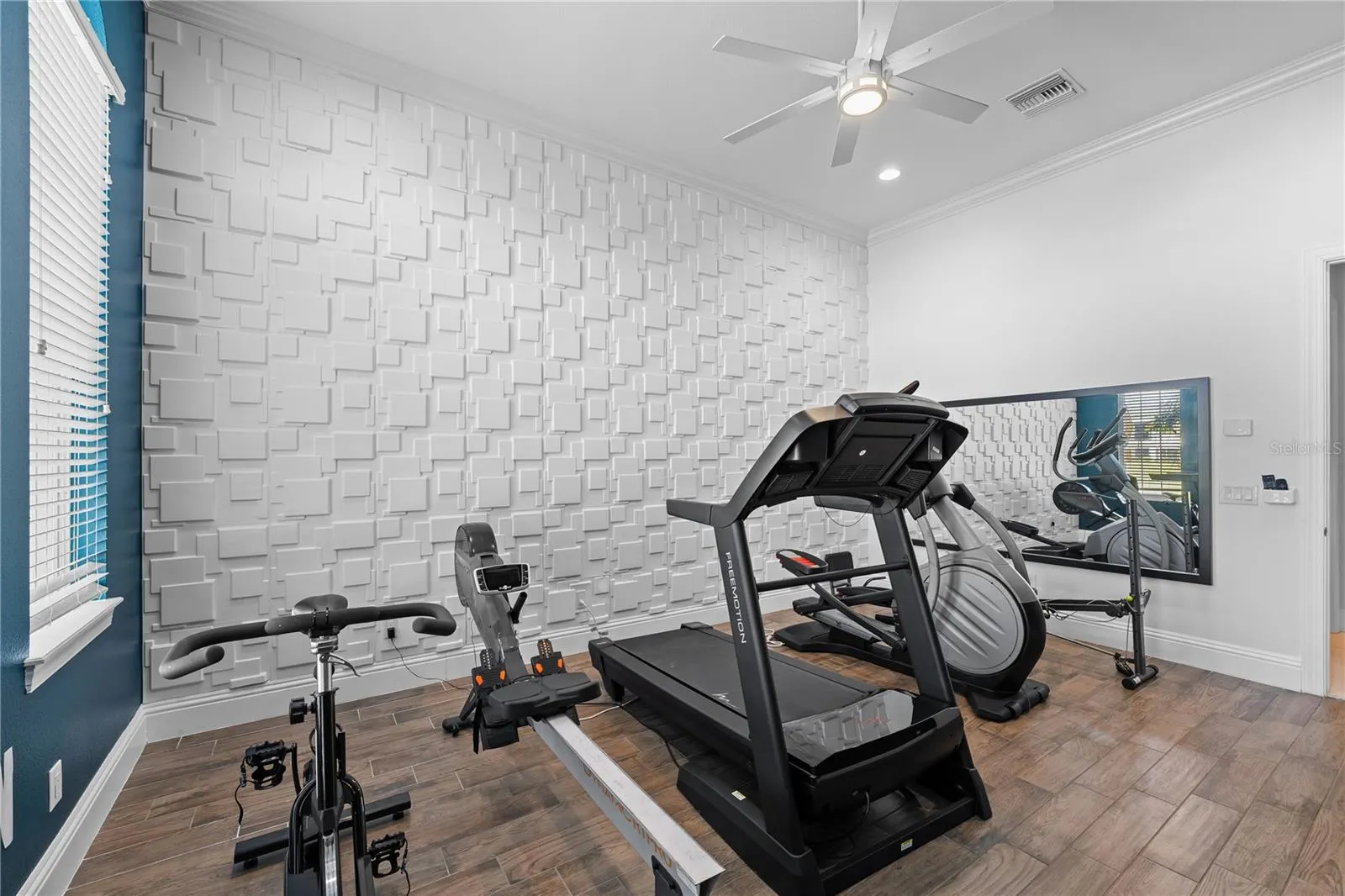 1125 GRAND TRAVERSE PKWY