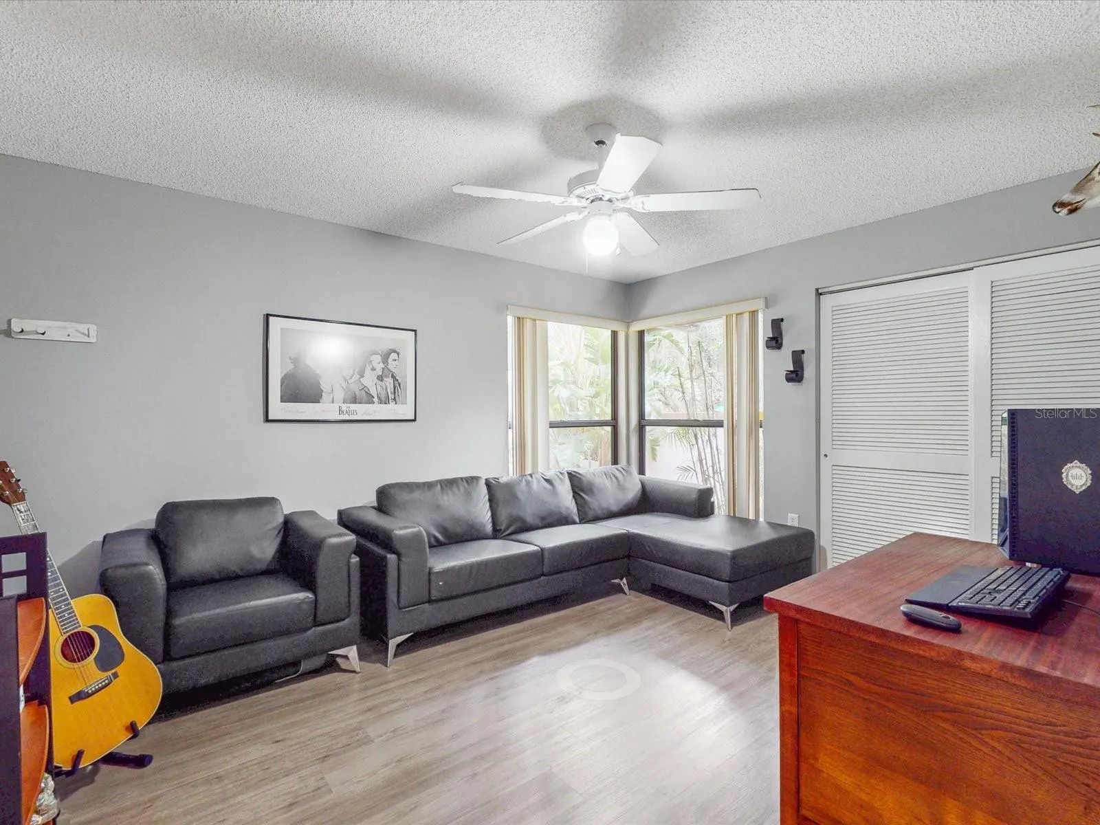 157 COVENTRY CIR