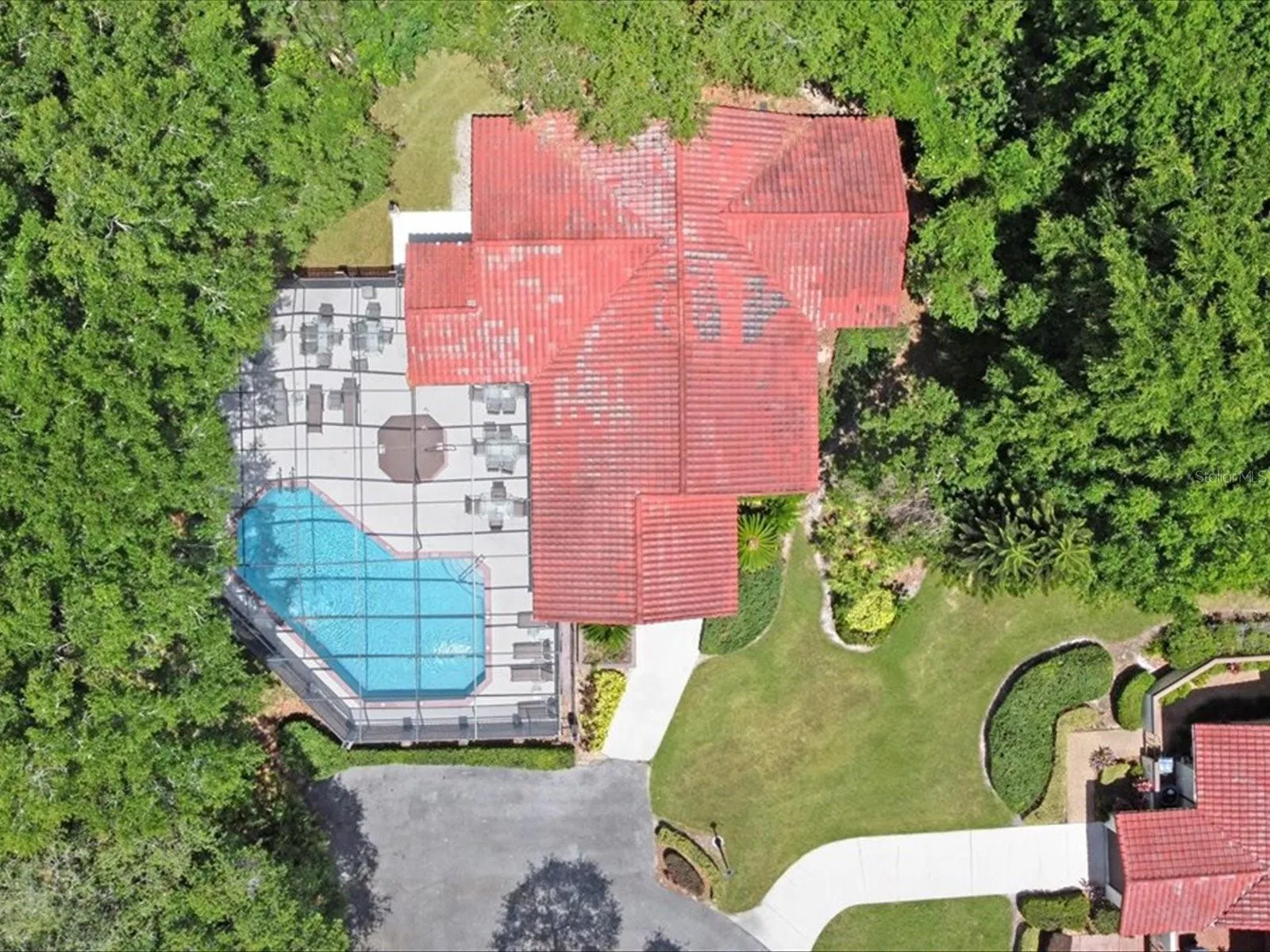 157 COVENTRY CIR