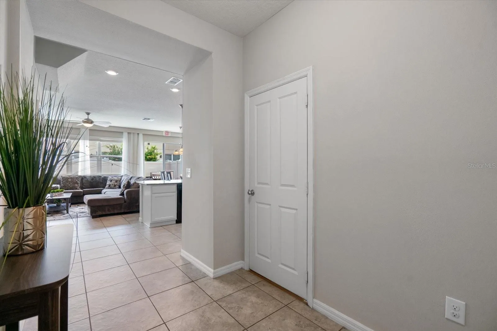 5112 KILLARNEY WAY