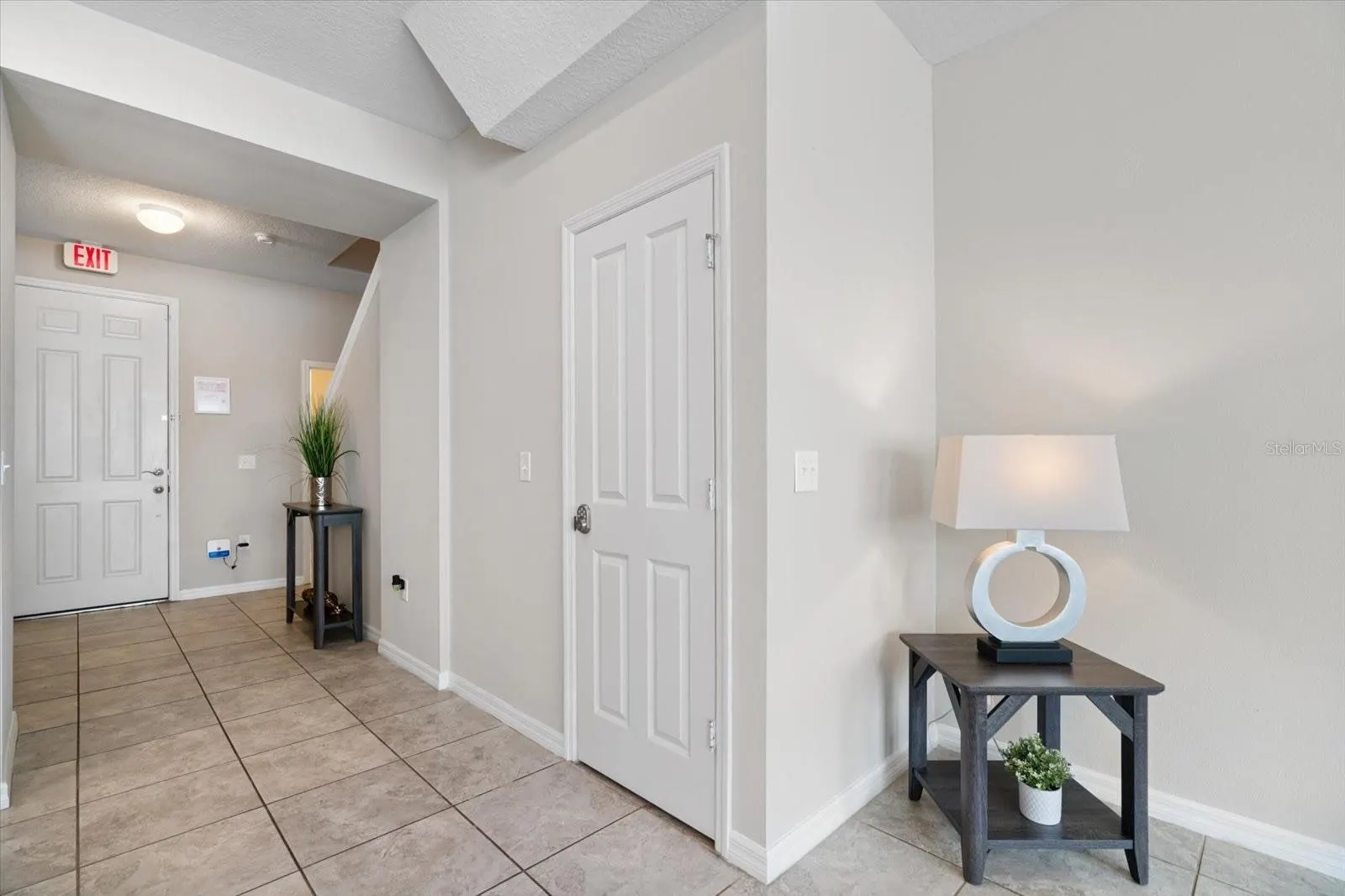 5112 KILLARNEY WAY