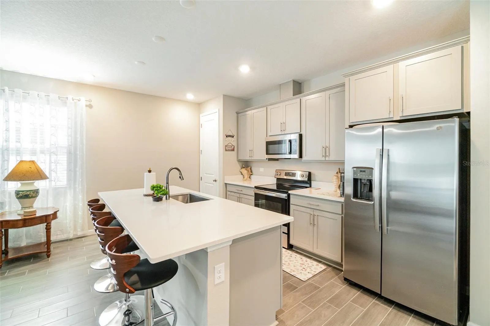 4032 SOUTHERN VISTA LOOP