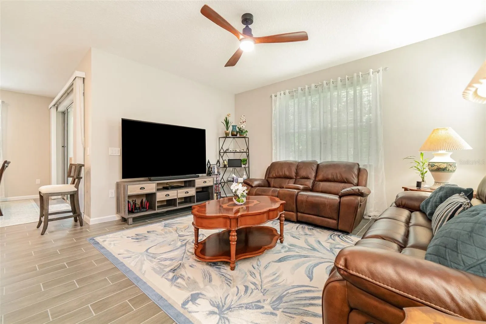 4032 SOUTHERN VISTA LOOP
