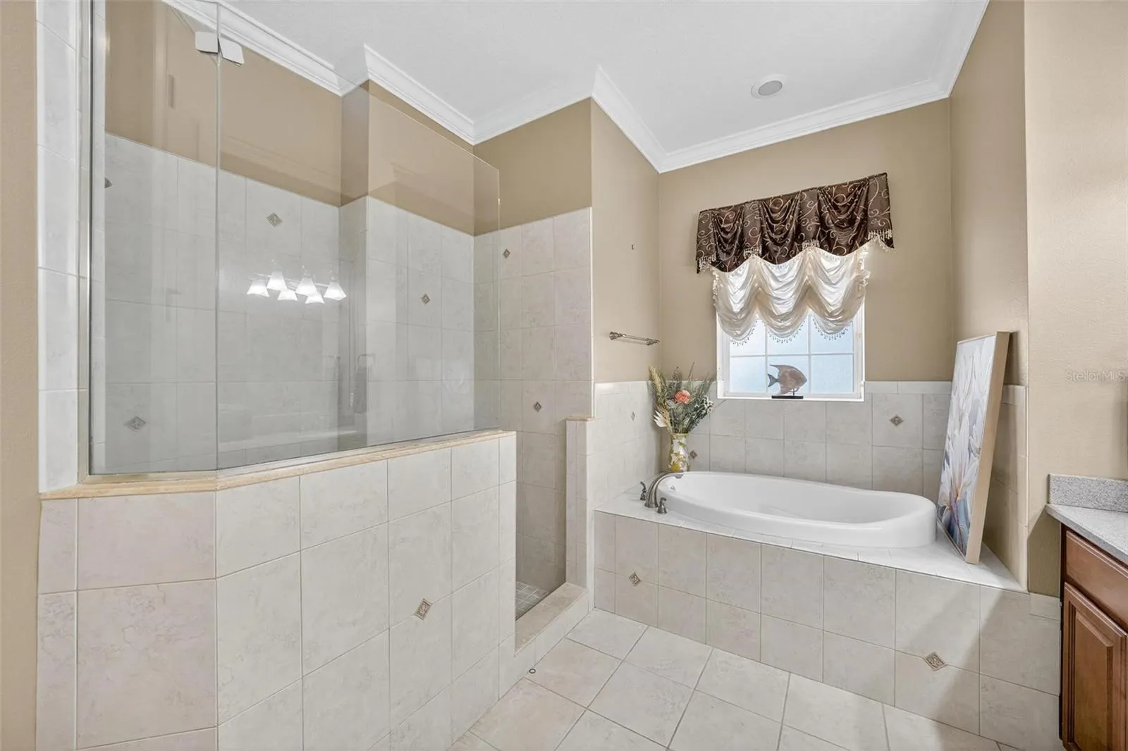 3329 SCHOOLHOUSE RD