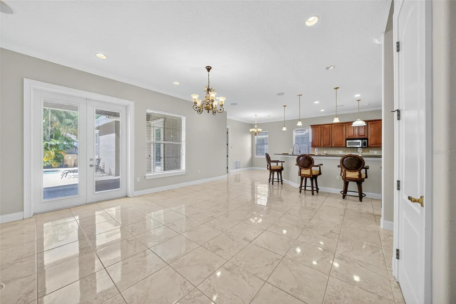 3329 SCHOOLHOUSE RD