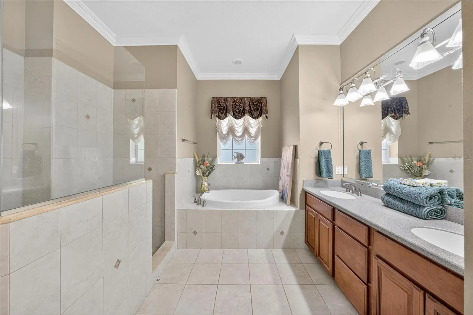 3329 SCHOOLHOUSE RD