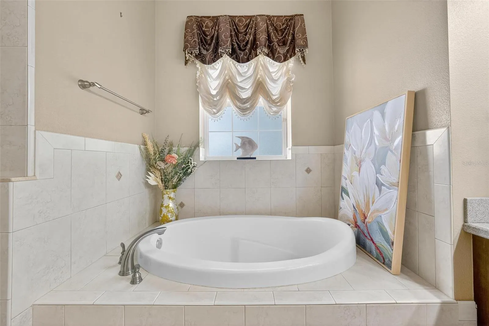 3329 SCHOOLHOUSE RD