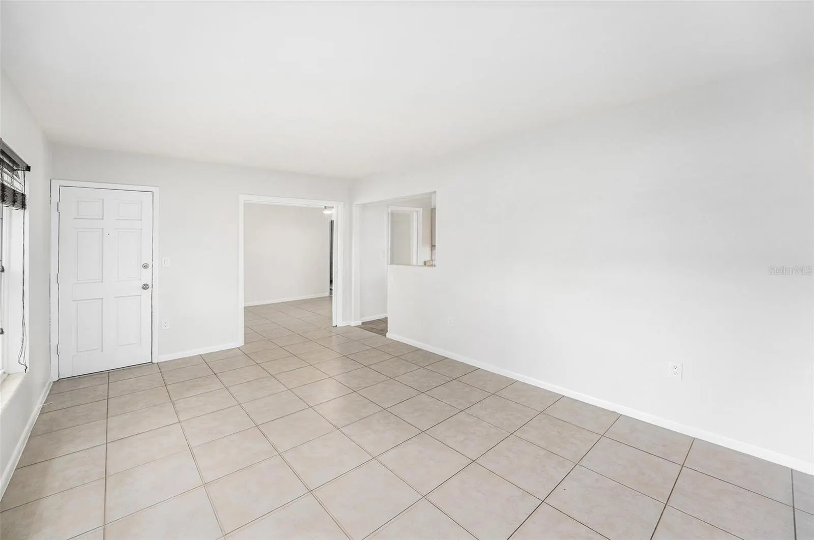 15 S NIMBUS AVE