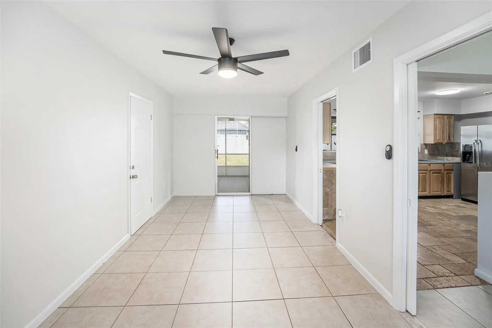 15 S NIMBUS AVE