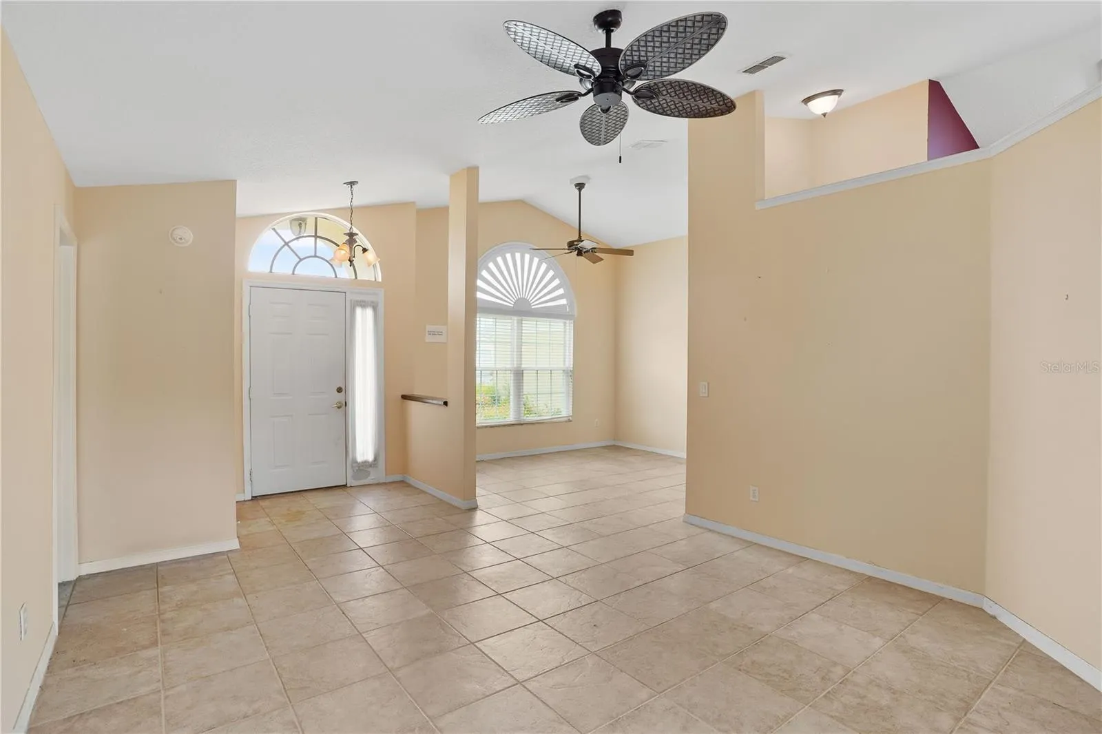 722 VIA BIANCA DR