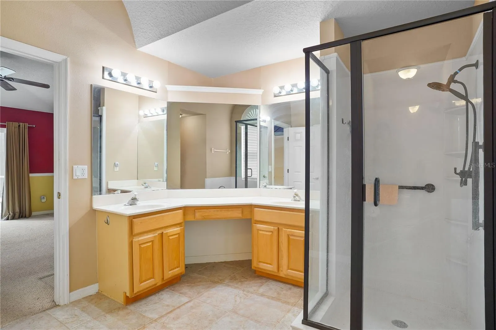 722 VIA BIANCA DR