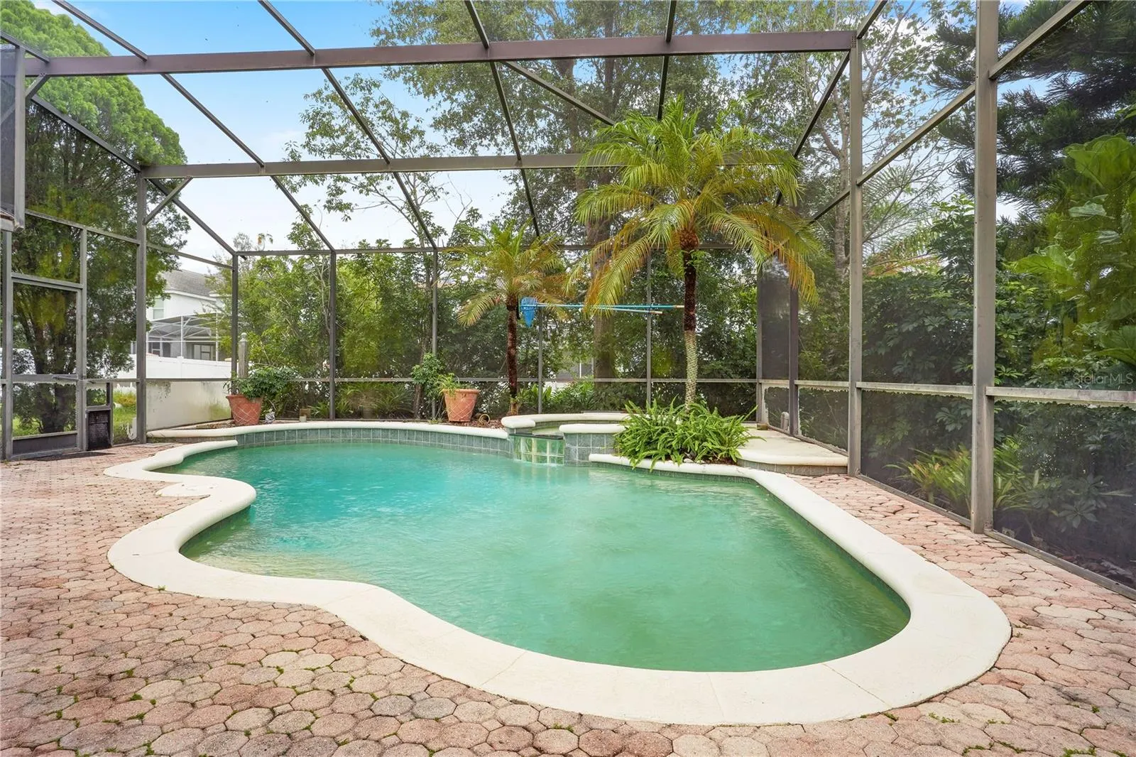 722 VIA BIANCA DR